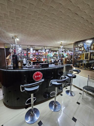 Food & Drinks 3, hotel Danisimo Garden, Tbilisi