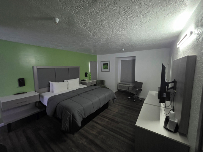 Bedroom 3, The Aqua Pacific Hotel, Santa Cruz