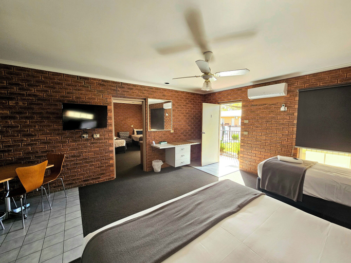 Bedroom 7