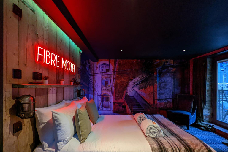 Bedroom 2, Briggate Hotel, Leeds