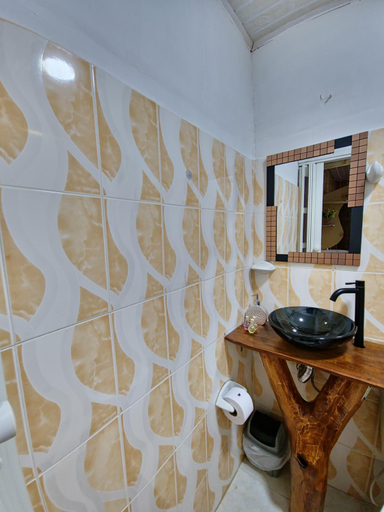 Bathroom 3, Tatacoa Star Eco Hotel, Villavieja
