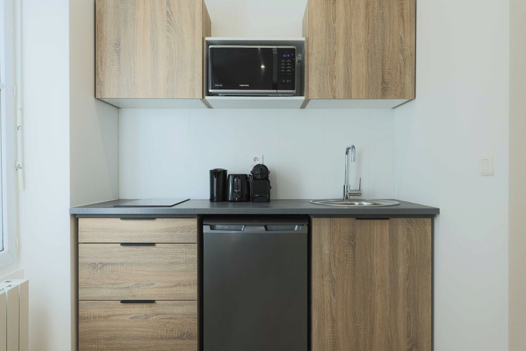 Private kitchen 5, Flat 1bdr/2p Roland Garros/parc des, Hauts-de-Seine