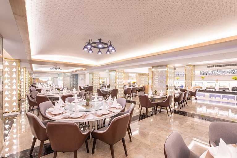 Food & Drinks 5, Elong Hotel Jomtien Beach Branch, Pattaya