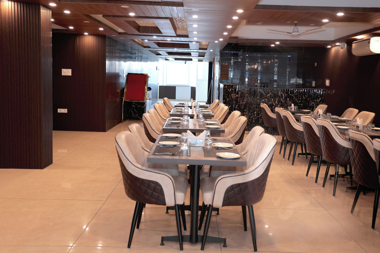 Business Facilities, GREEN HILLS HOTEL, Pithoragarh