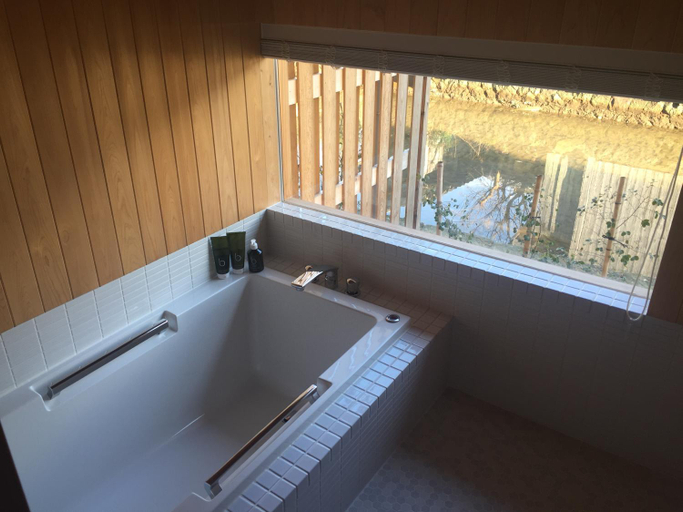 Bathroom, Waterside Cottage Heron, Kyōtango
