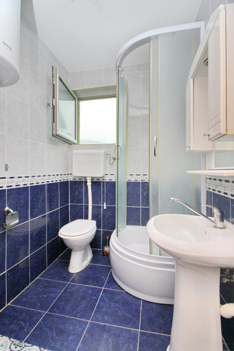 Bathroom 3, Tara lake apartments, Bajina Bašta