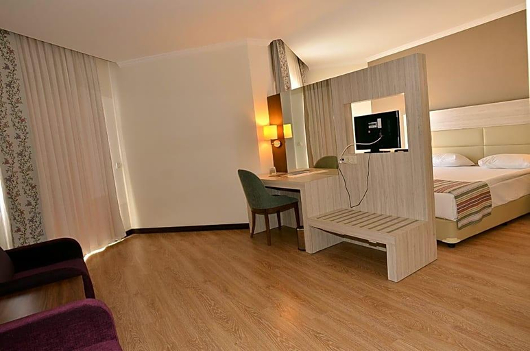 Bedroom 3, Side Prenses Resort Hotel & Spa, Manavgat