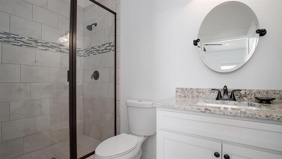Bathroom 4, Texabama Breeze, Okaloosa