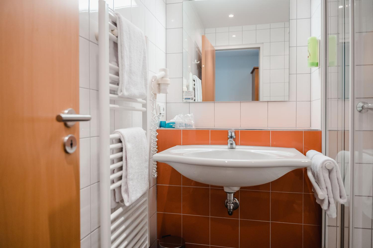 Others 4, Hotel Hegau, Konstanz