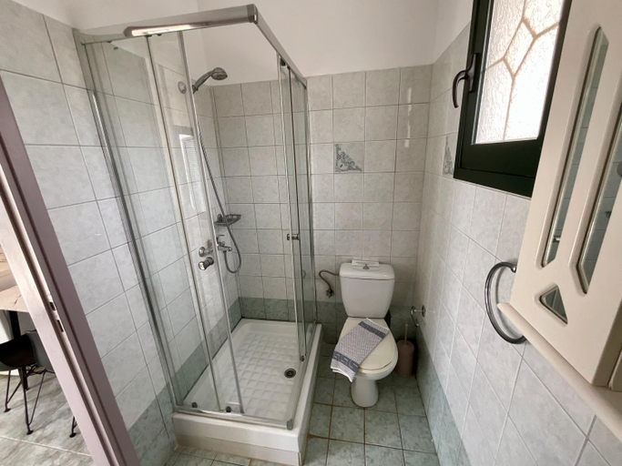 Bathroom 3, Niforos Panorama, Ionian Islands