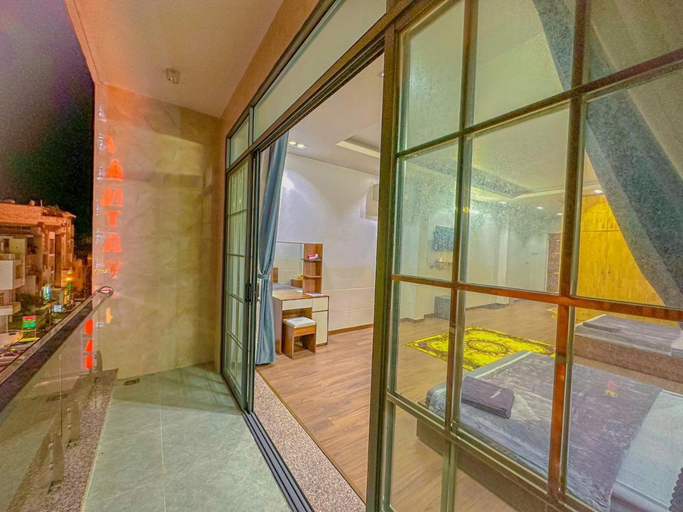 Others 4, NHAN TAY 2 HOTELs, Ninh Kiều