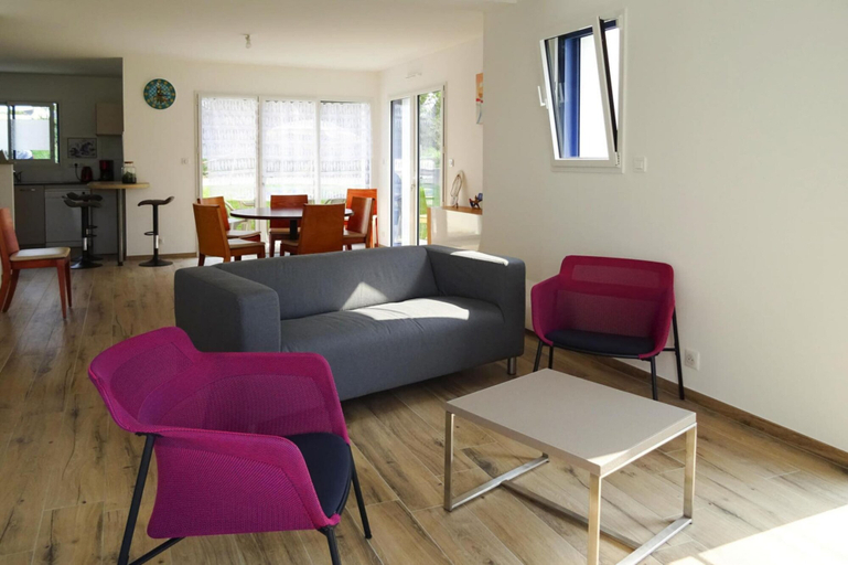 Living room, Holiday Home Morgat Near Sandy Beach, Finistère