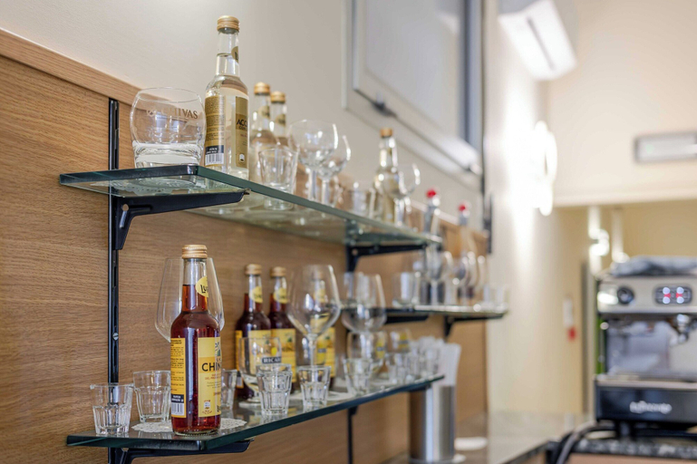 Bar (on property) 4, Hotel 3comfortable Stay in Ventimiglia, Imperia
