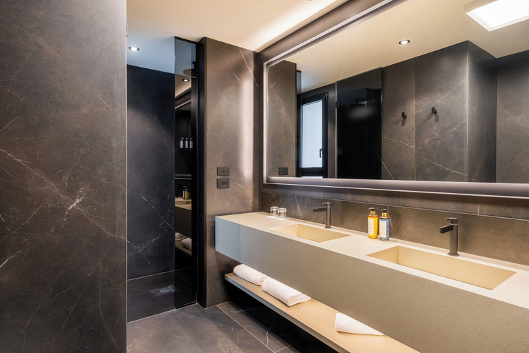 Bathroom 5, Eurostars Matera LaSuite, Matera