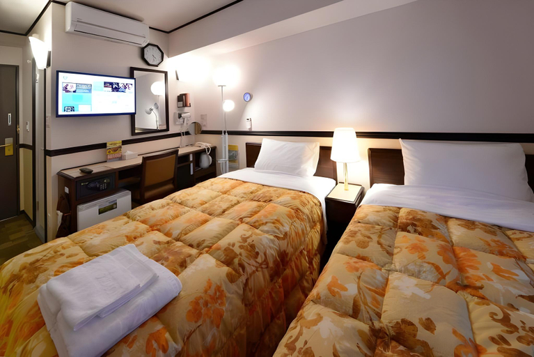 Bedroom 3, Toyoko Inn Tokuyama-eki Shinkansen-guchi, Shūnan