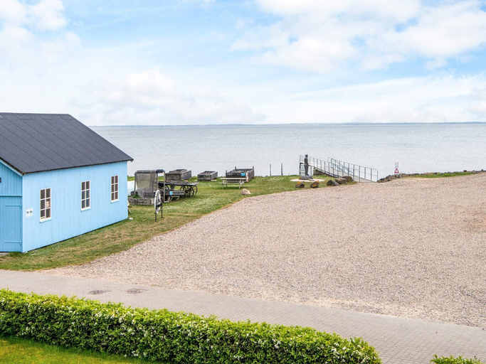 Others 5, 6 Person Holiday Home in Thyholm-by Traum, Struer