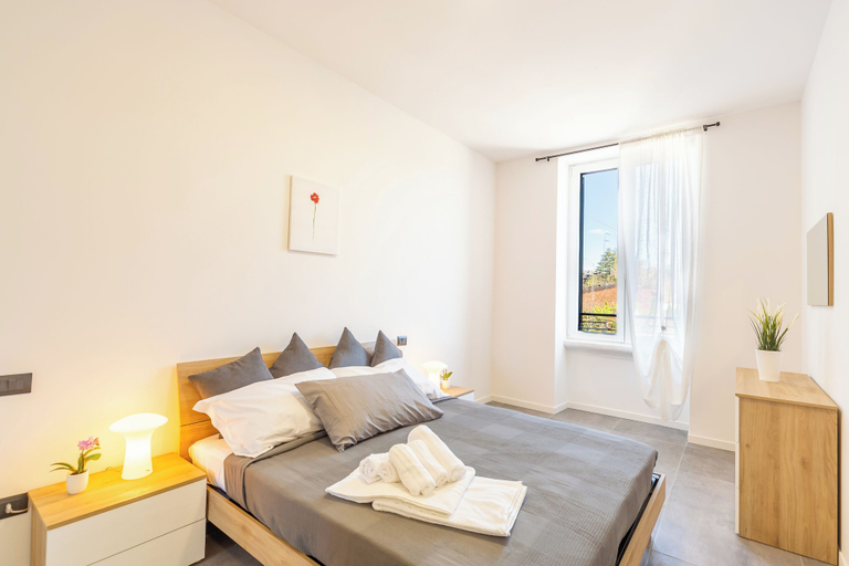 Bedroom 3, KHL apartments, Milano