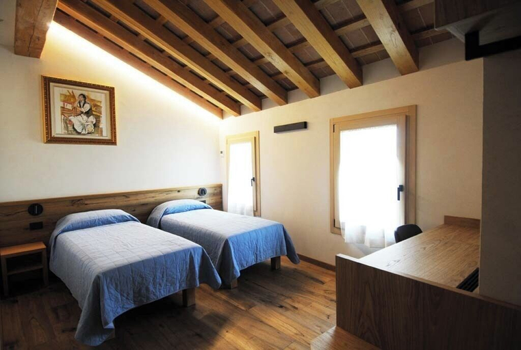 Bedroom 3, Casa Tormena, Treviso