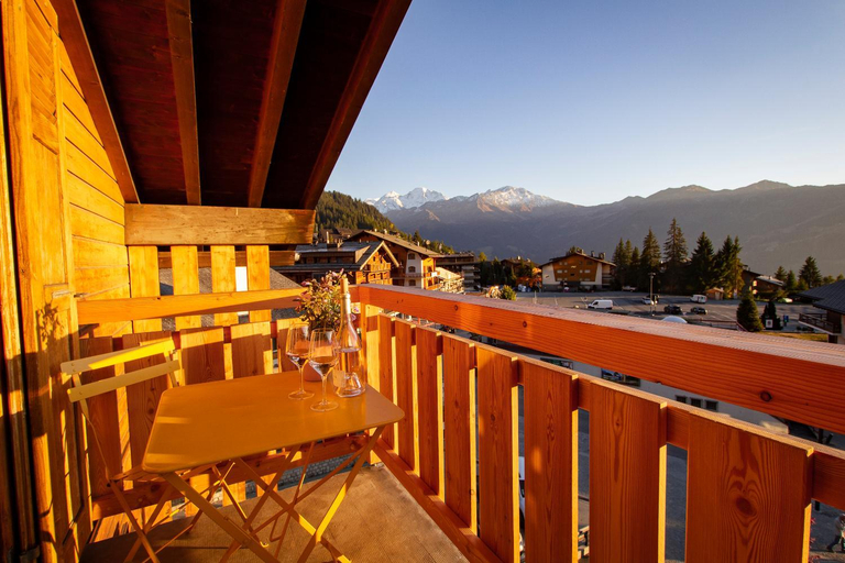 Others 5, Shed HOTEL, Entremont
