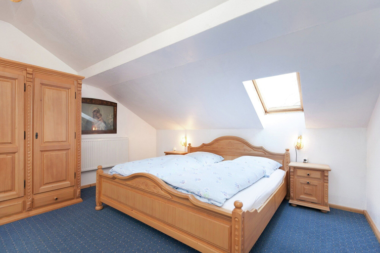 Room 3, Farmhouse in Neukirchen Near Heiligen Blut, Cham