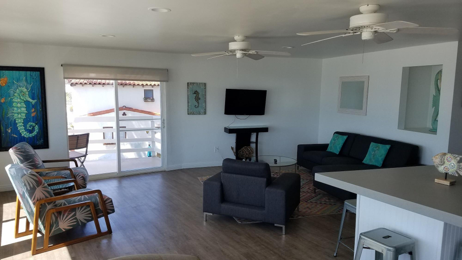 Public Area 3, Sea Horse Resort, Orange