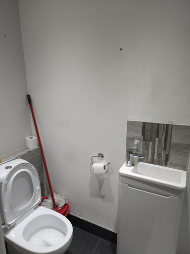 Bathroom 2, Chi's home, London