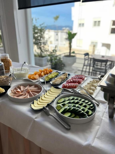 Food & Drinks 4, Alnes Hotel, Sarandës