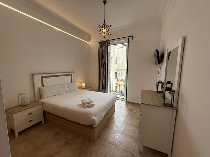 Room 5, Uncibay Square in Malaga, Málaga