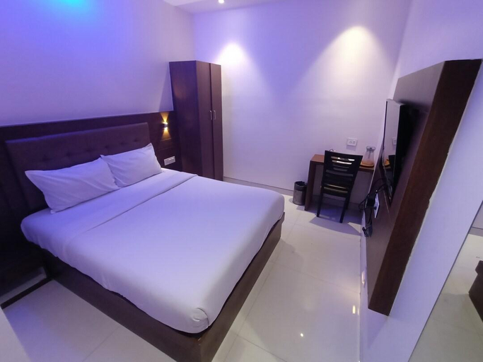 Others 5, Via Embassy Suites, Mumbai Suburban