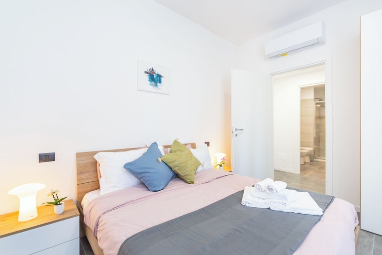 Bedroom 3, KHL apartments, Milano