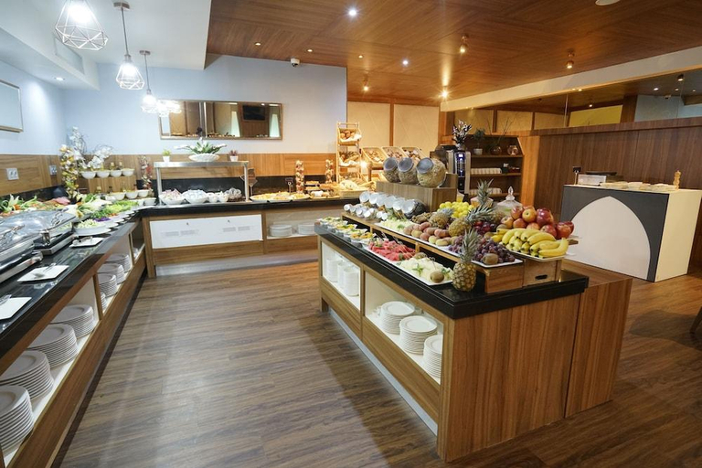 Food & Drinks 4, AZ Hotels Kouba, Kouba
