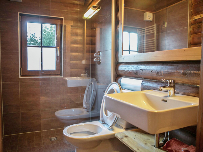 Bathroom 3, Amazing chalet in Tirol w/ , Kufstein