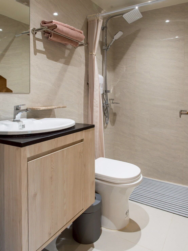 Bathroom 5, Shizuka House, Wattana
