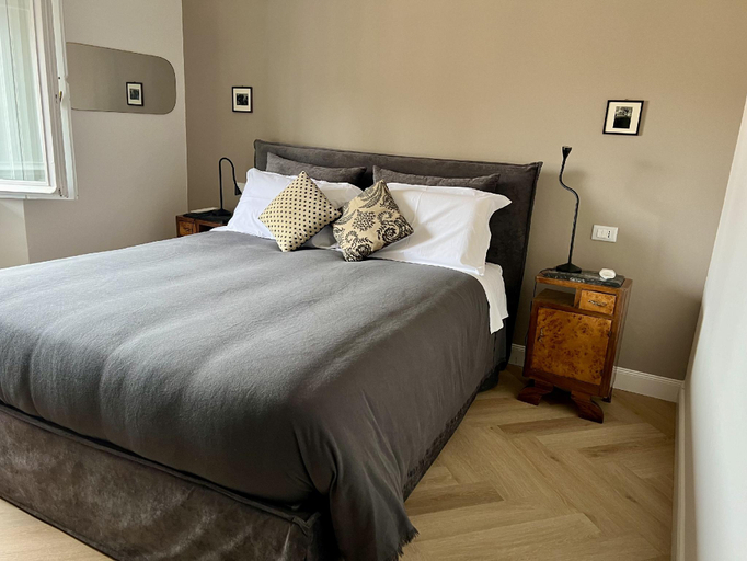 Bedroom 2, Artieri Suites, Piazza Maggiore, Bologna
