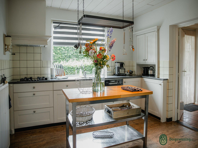 Others 5, Cottage in Leenderstrijp near Nature Reserve, Heeze-Leende