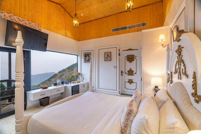 Bedroom 2, The English Country House, Dehradun