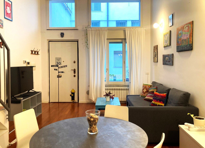 Others 5, Valsugana 17 apartment, Milano
