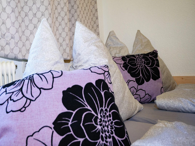Bedroom 2, Apartment in Hollersbach near Ski Slopes, Zell am See