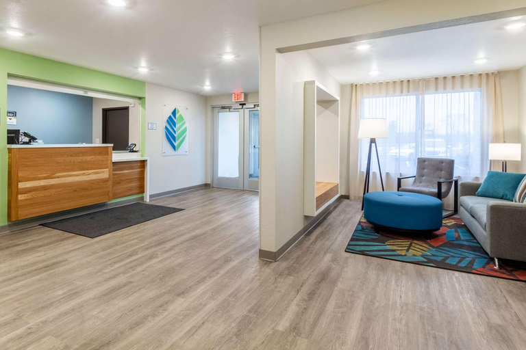 Public Area 2, WoodSpring Suites Indianapolis Castleton, Marion