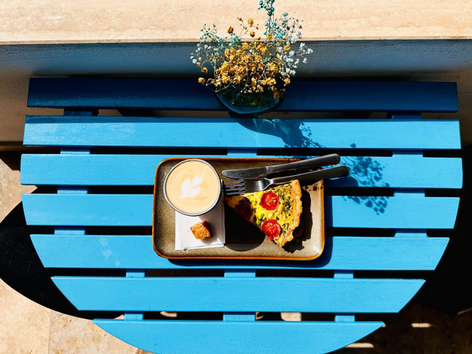 Food & Drinks 5, 248 Boutique Studios