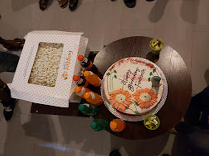 Food & Drinks 5, Commodore Suites, AbujaMun