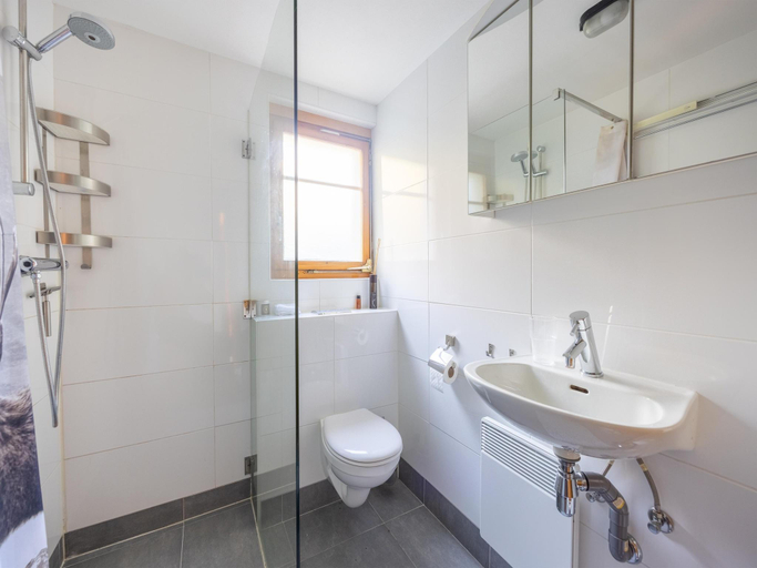 Bathroom 3, Chalet Verrel near Aletsch Ski Gondolas, Goms
