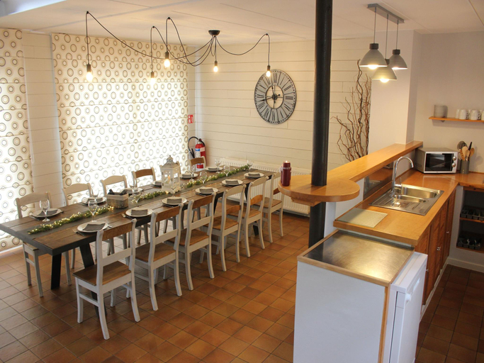 Food & Drinks 4, Holiday Home in Jupille near Forest Trails, Luxembourg