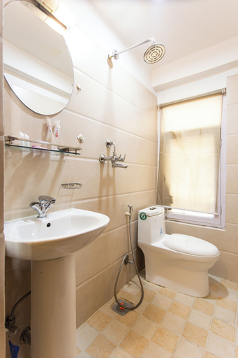 Bathroom 4, Thamel Hotel & Spa, Bagmati