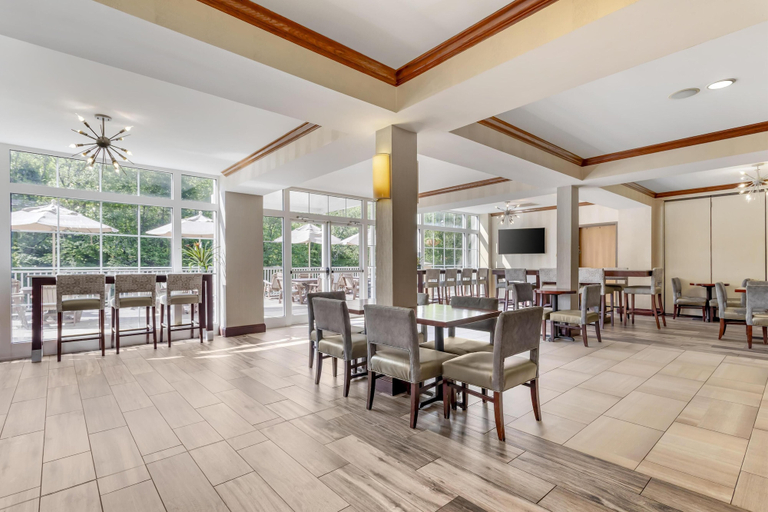 Food & Drinks 5, Best Western Plus River Escape Inn & Suites, Jackson