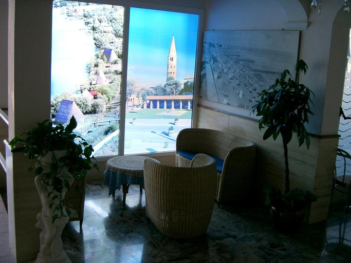 Public Area 3, Hotel Maxim, Venezia