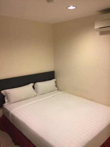 Bedroom 2, Premierz Hotel, Labuan