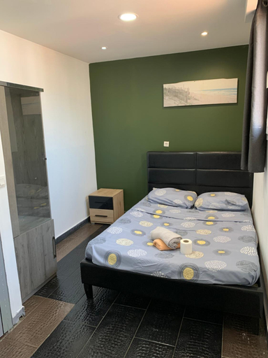 Bedroom 4, Hôtel le Capitol, Bouches-du-Rhône