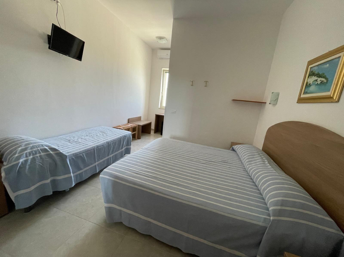 Bedroom 4, Hotel Ponte, Foggia