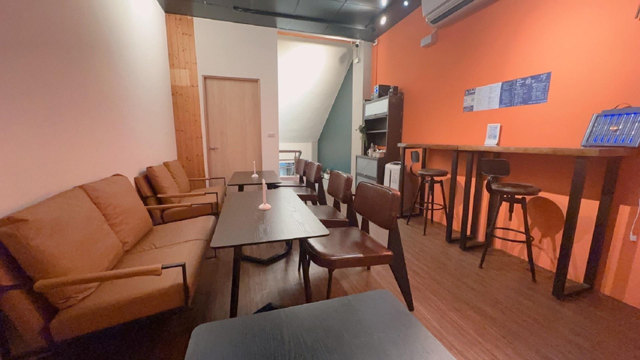 Food & Drinks 4, LIKE HOSTEL & BAR Lounge, Kaohsiung